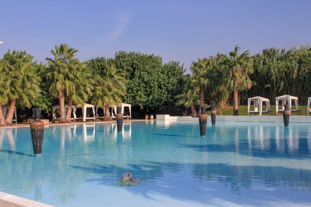 Masseria&spa Luciagiovanni 4*