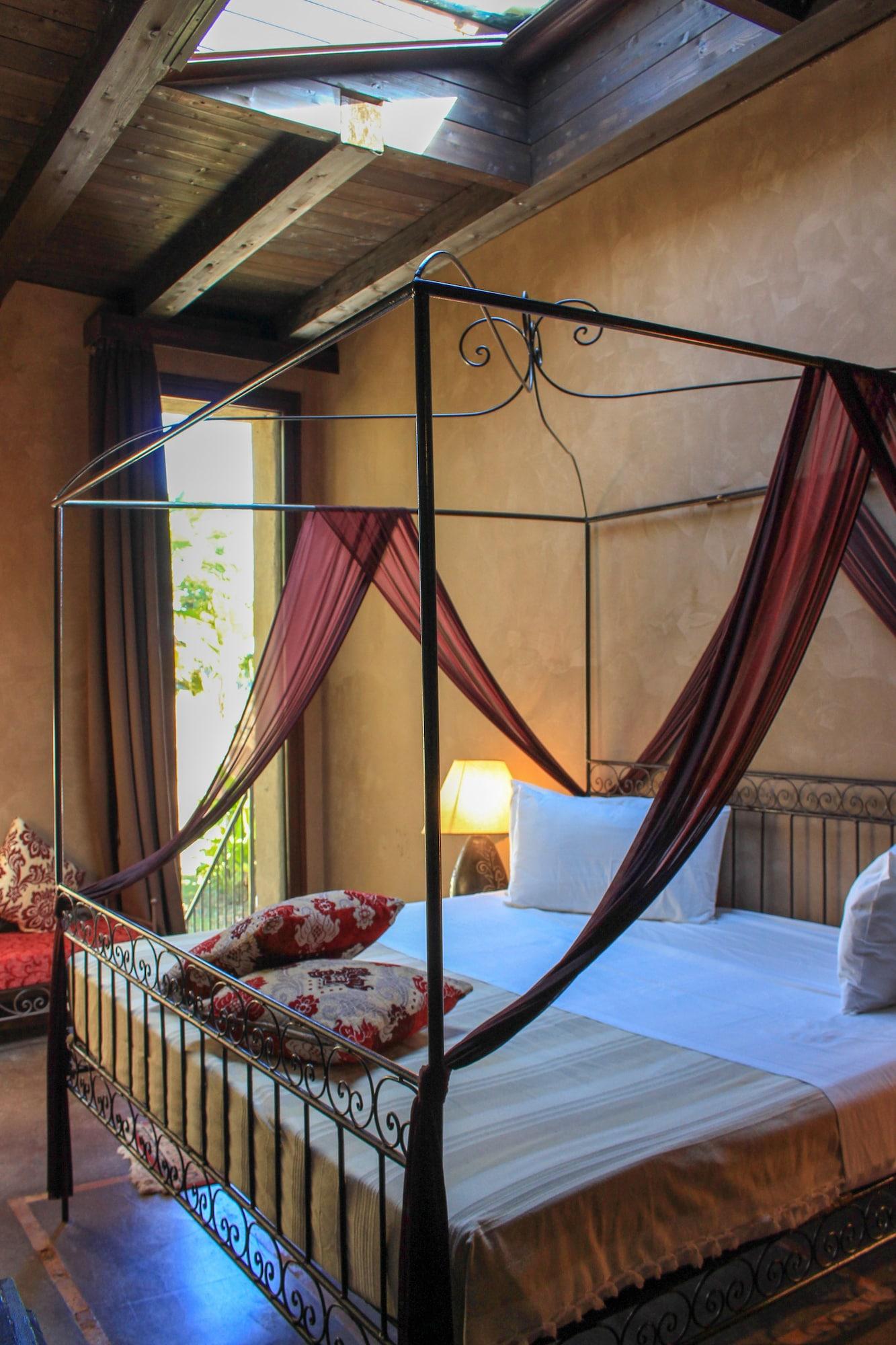 Hotel Masseria&spa Luciagiovanni 4*